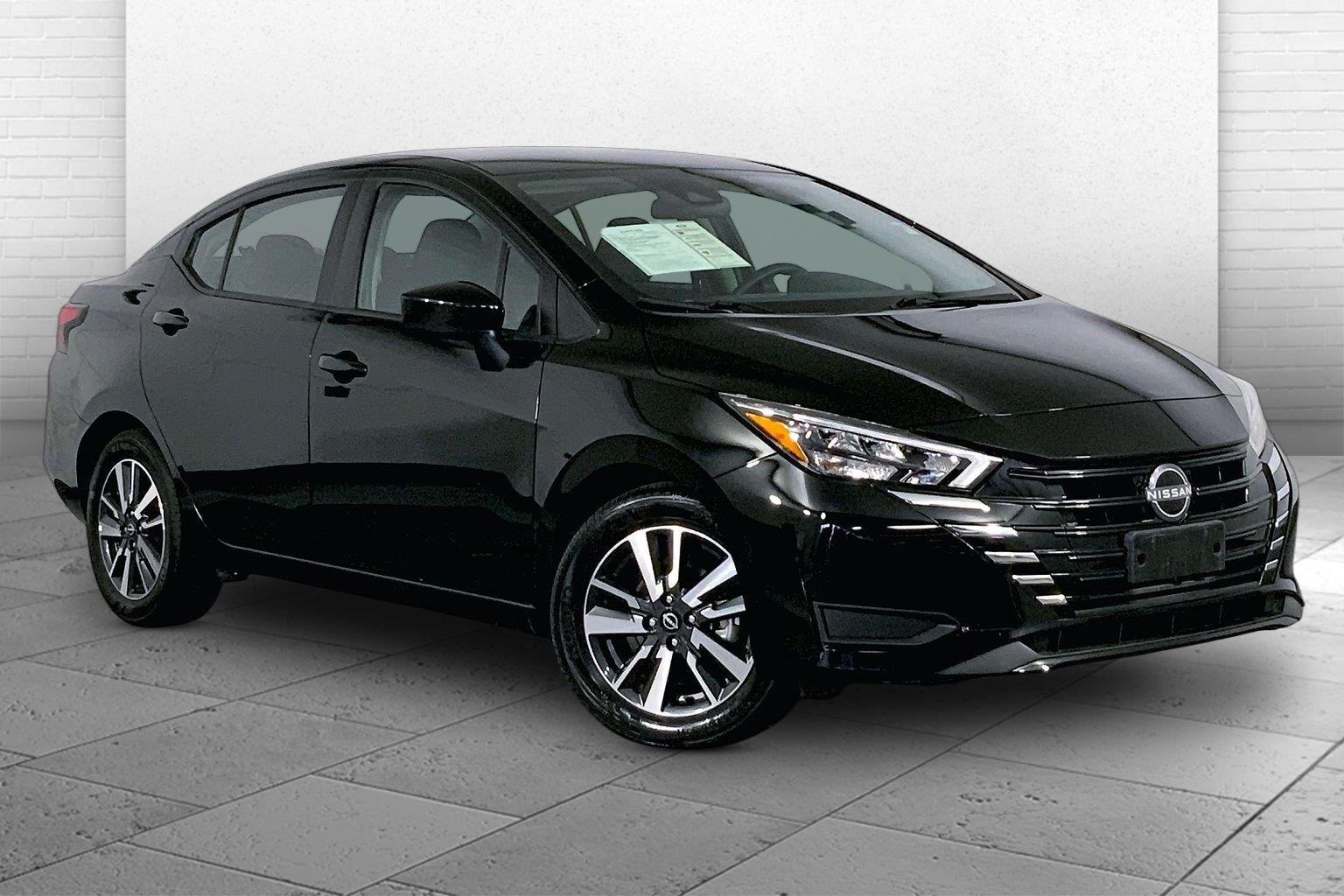 2025 Nissan Versa SV FWD