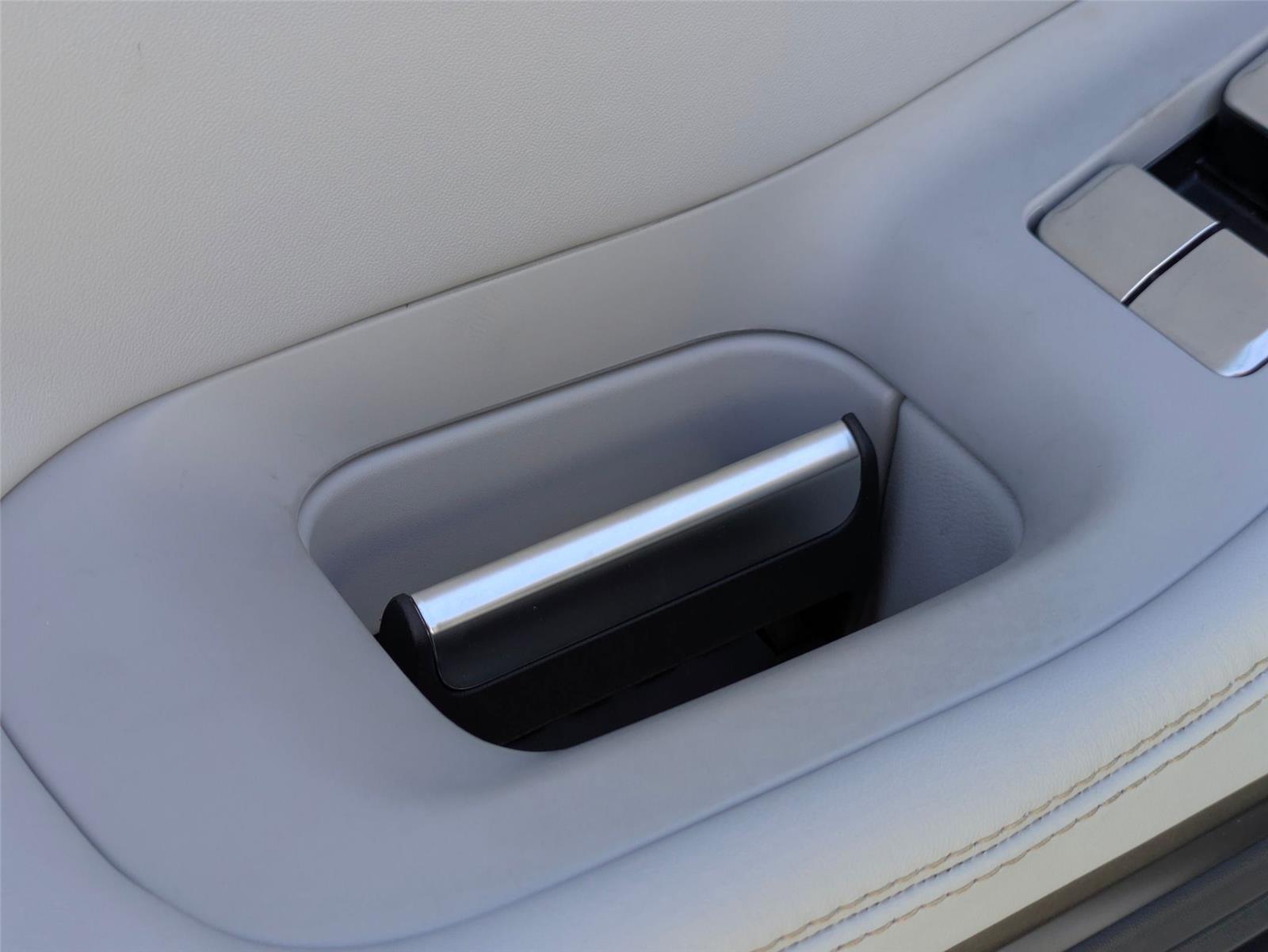 New 2026 Pristine White Metallic Tri-Coat Lincoln Black Label image 12