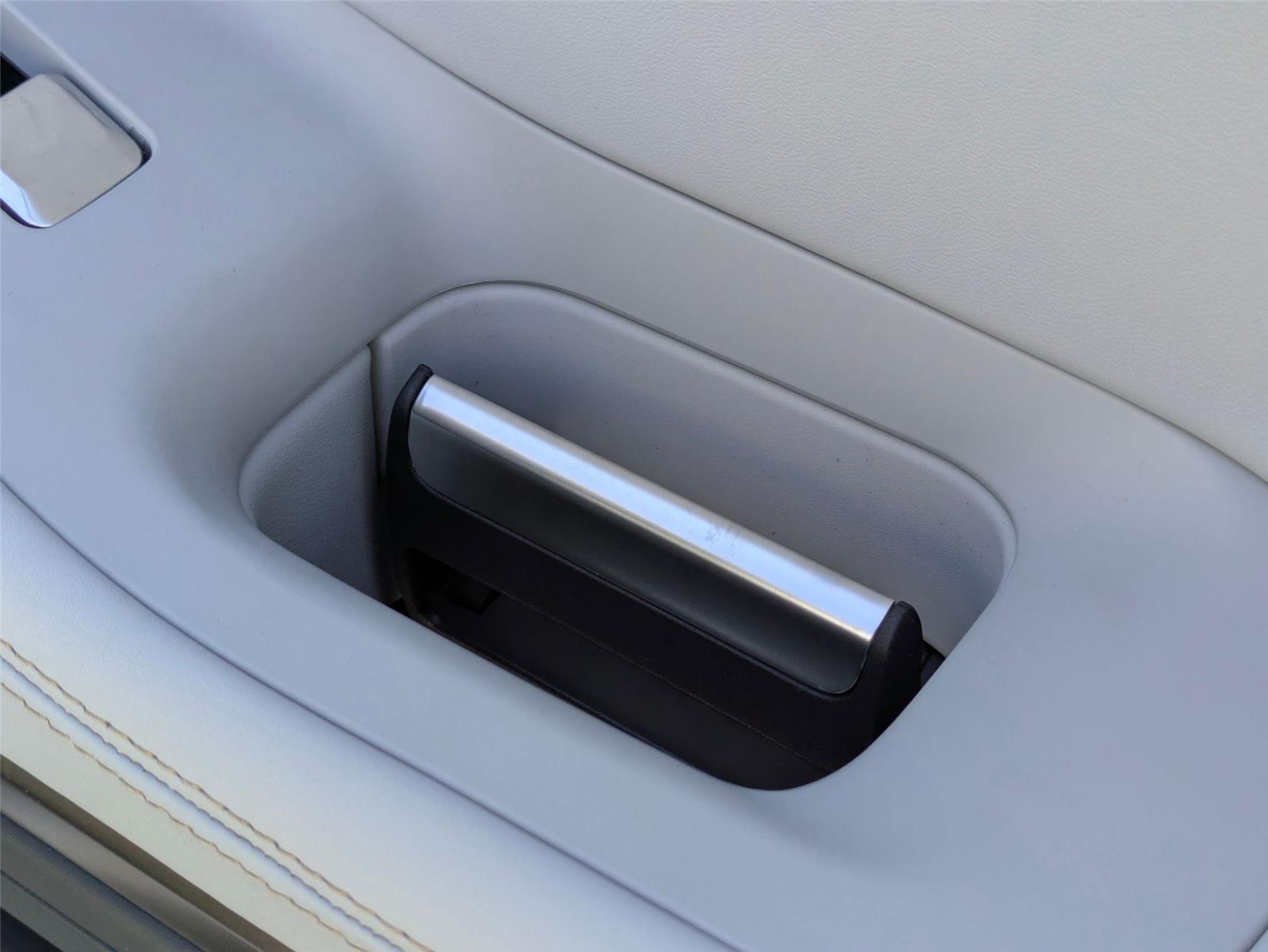 New 2026 Pristine White Metallic Tri-Coat Lincoln Black Label image 34