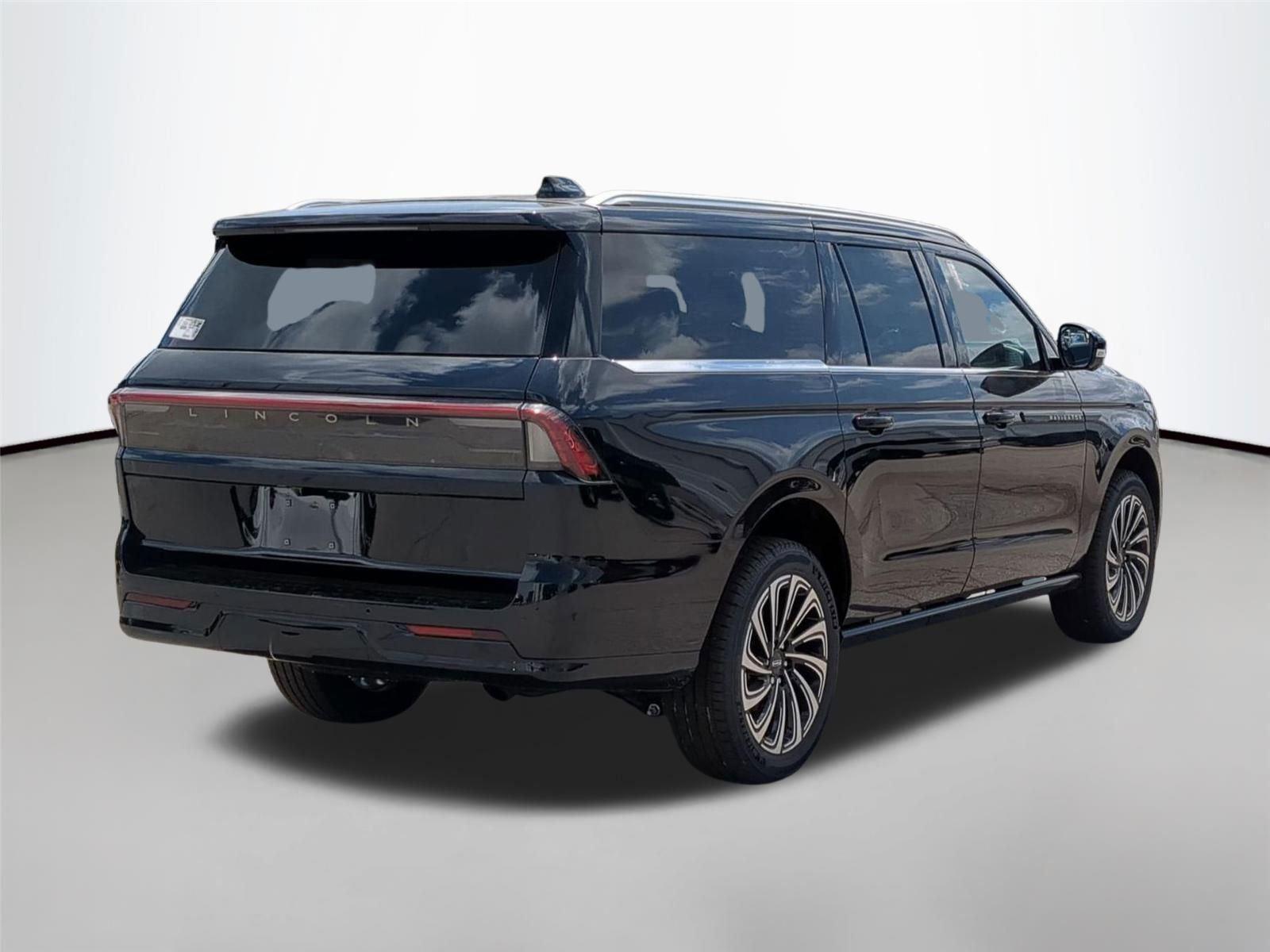 New 2026 Infinite Black Metallic Clearcoat Lincoln Black Label image 5