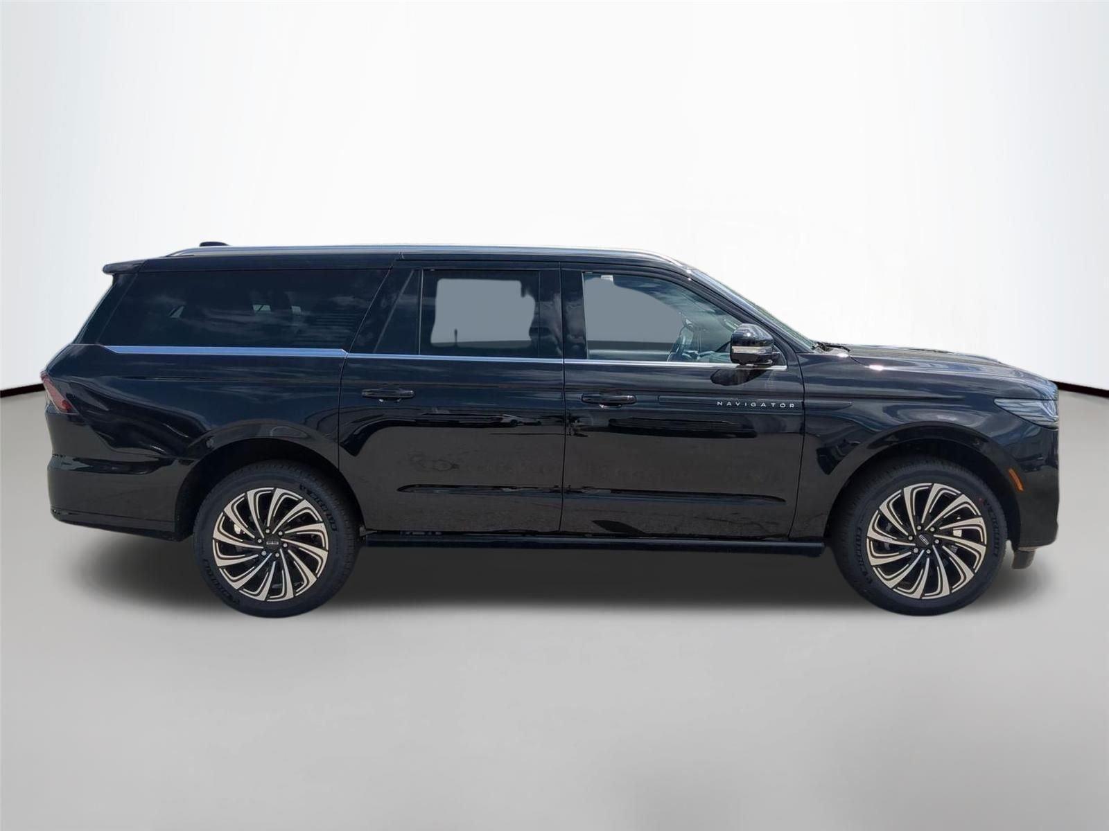 New 2026 Infinite Black Metallic Clearcoat Lincoln Black Label image 6
