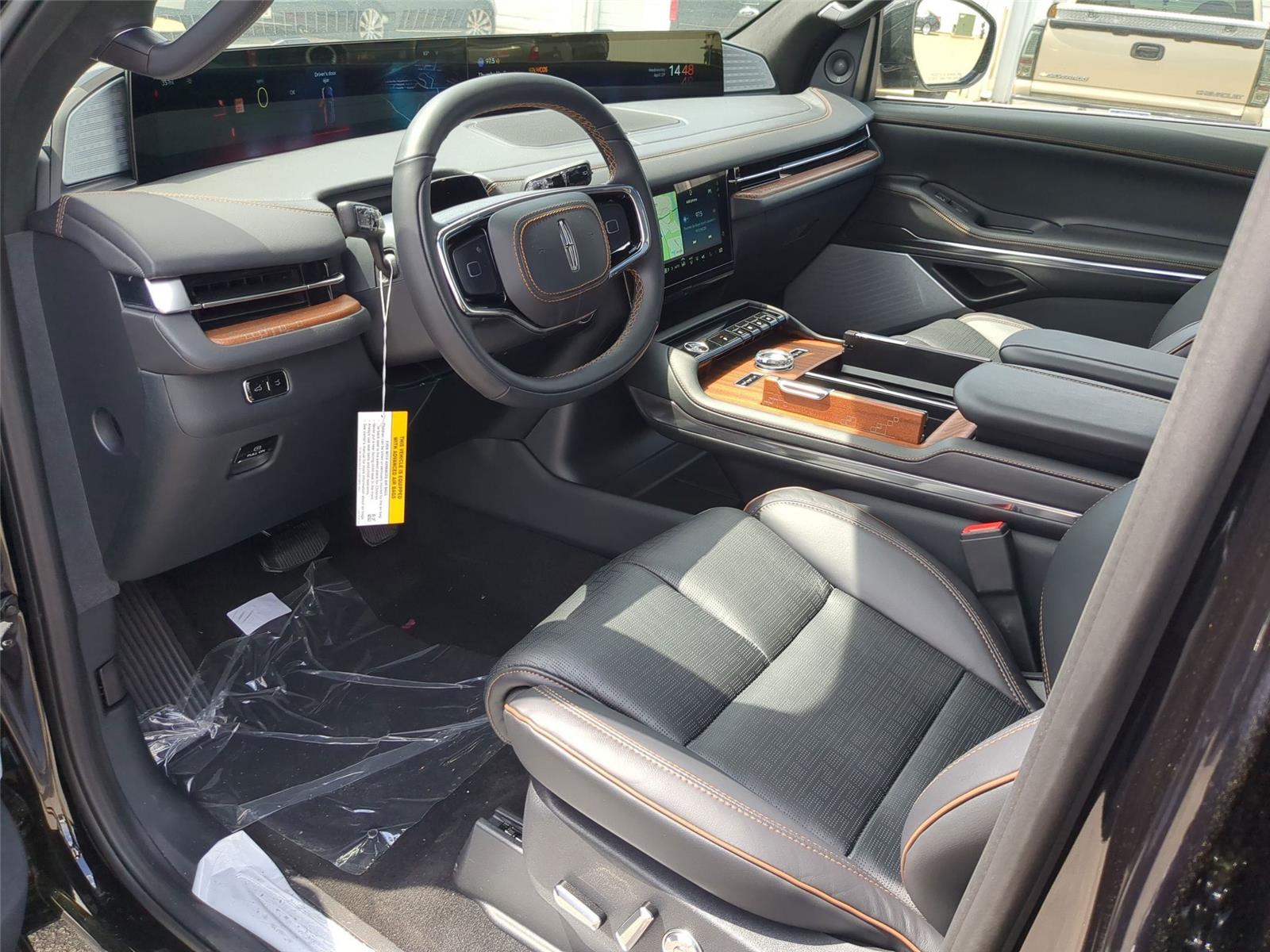 New 2026 Infinite Black Metallic Clearcoat Lincoln Black Label image 19