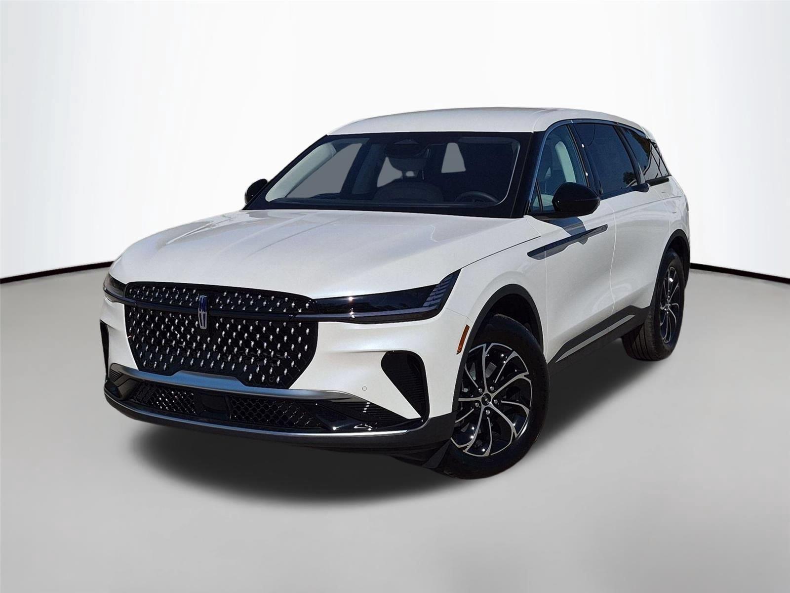White Platinum Metallic Tri-Coat 2026 Lincoln Nautilus SUV / Crossover All-Wheel Drive 8-Speed Automatic