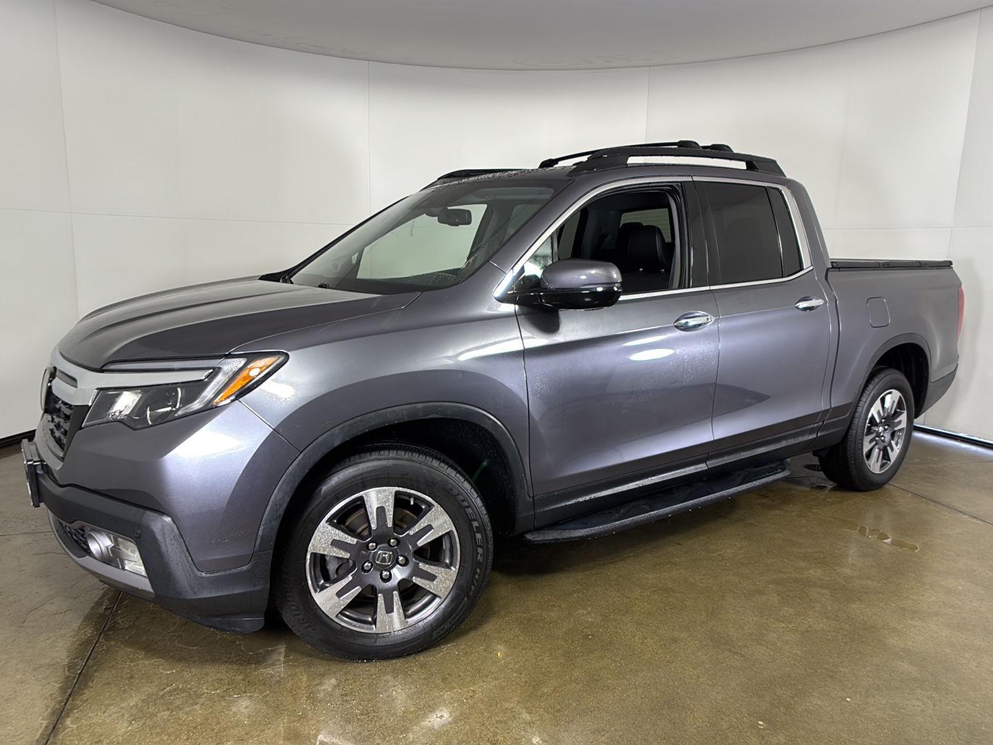 Gray 2017 Honda Ridgeline Pickup Truck All-Wheel Drive Automatic