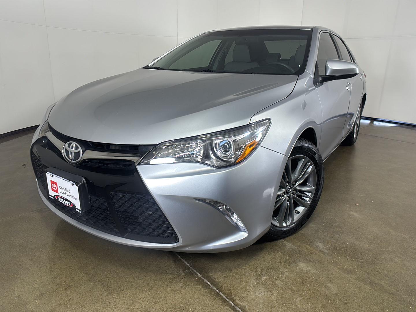 Celestial Silver Metallic 2017 Toyota Camry Sedan Front-Wheel Drive 6-Speed Automatic