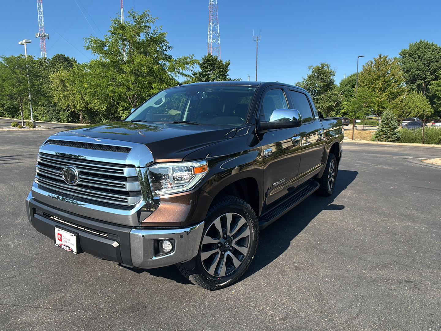 Smoked Mesquite 2019 Toyota Tundra Pickup Truck Four-Wheel Drive 6-Speed Automatic