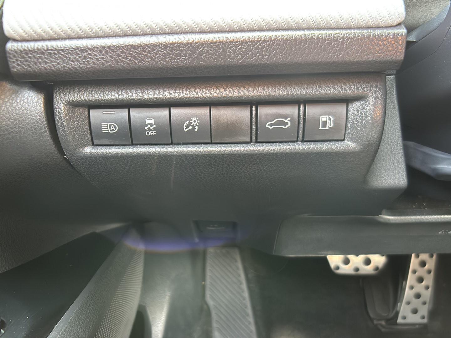 Certified Used 2025 Ice Cap Toyota SE AWD (Natl) image 16