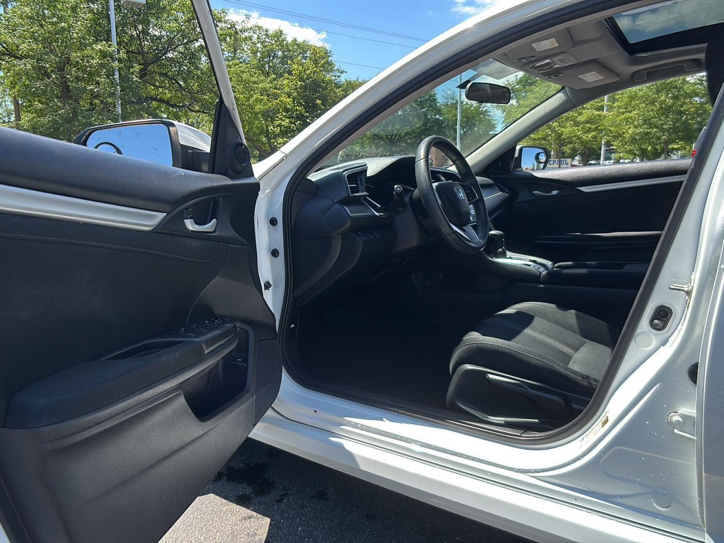 Used 2017 White Orchid Pearl Honda EX image 2