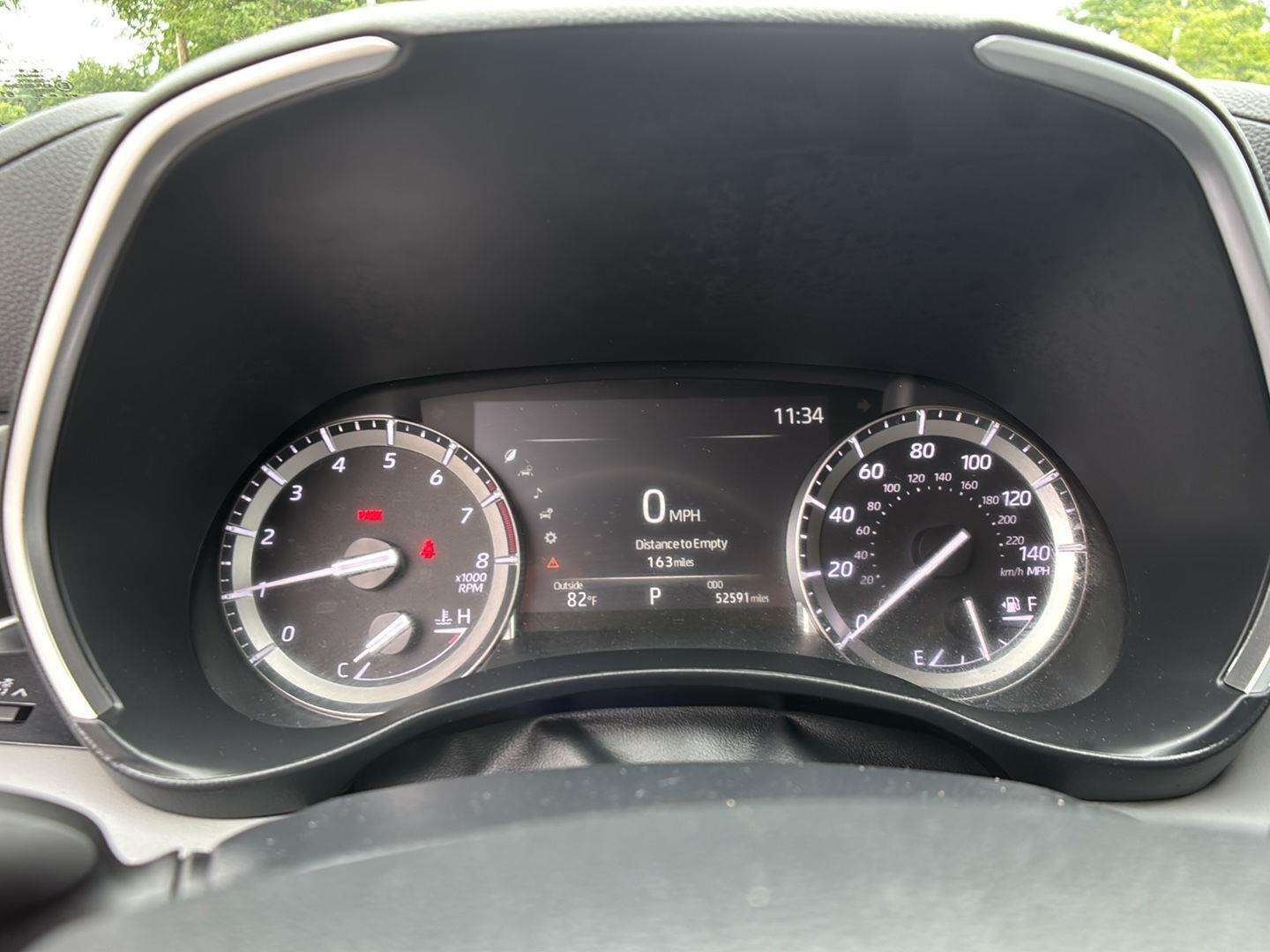 Used 2022 Celestial Silver Metallic Toyota XLE image 5