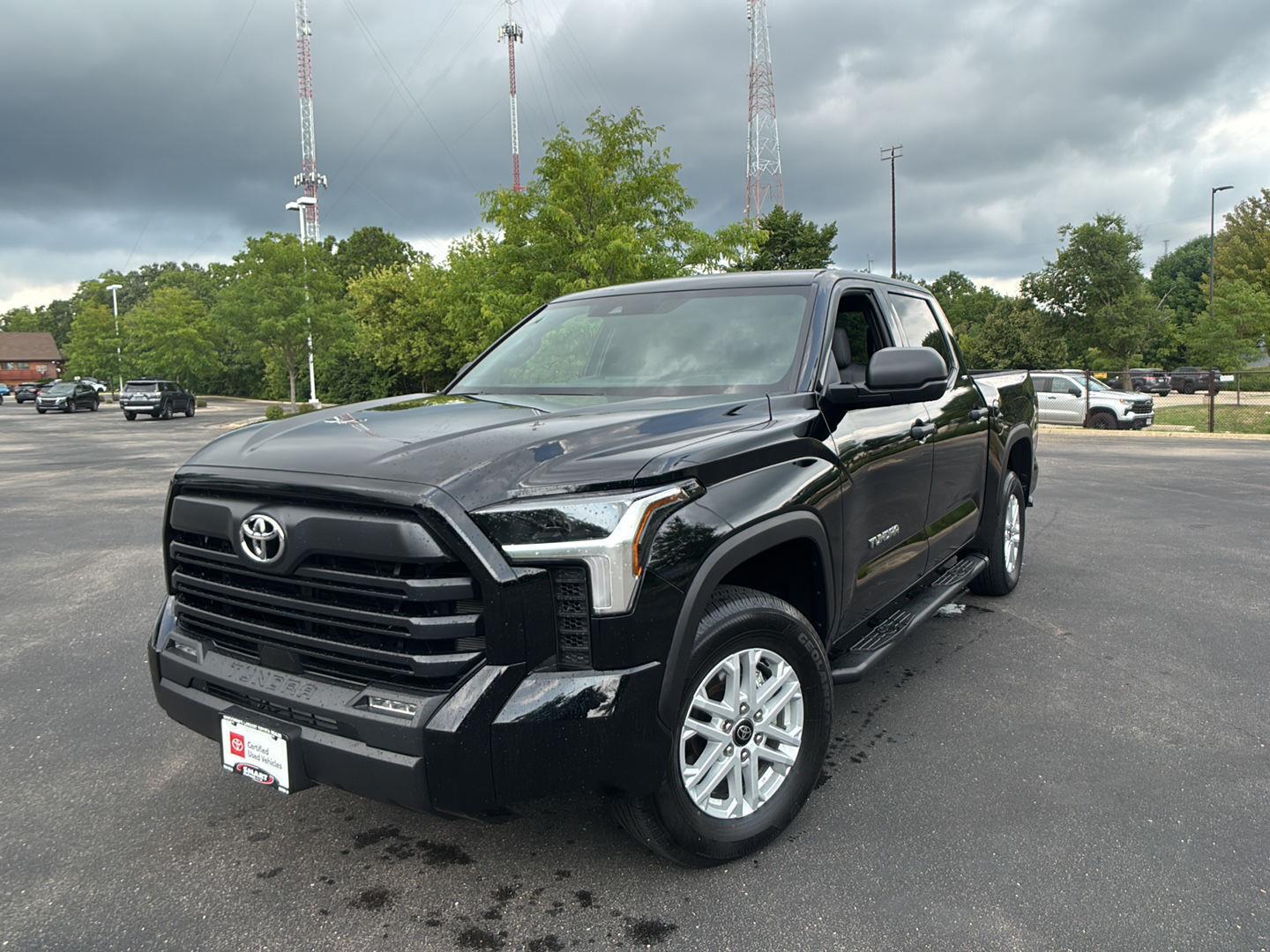 Midnight Black Metallic 2025 Toyota Tundra Pickup Truck Four-Wheel Drive Automatic