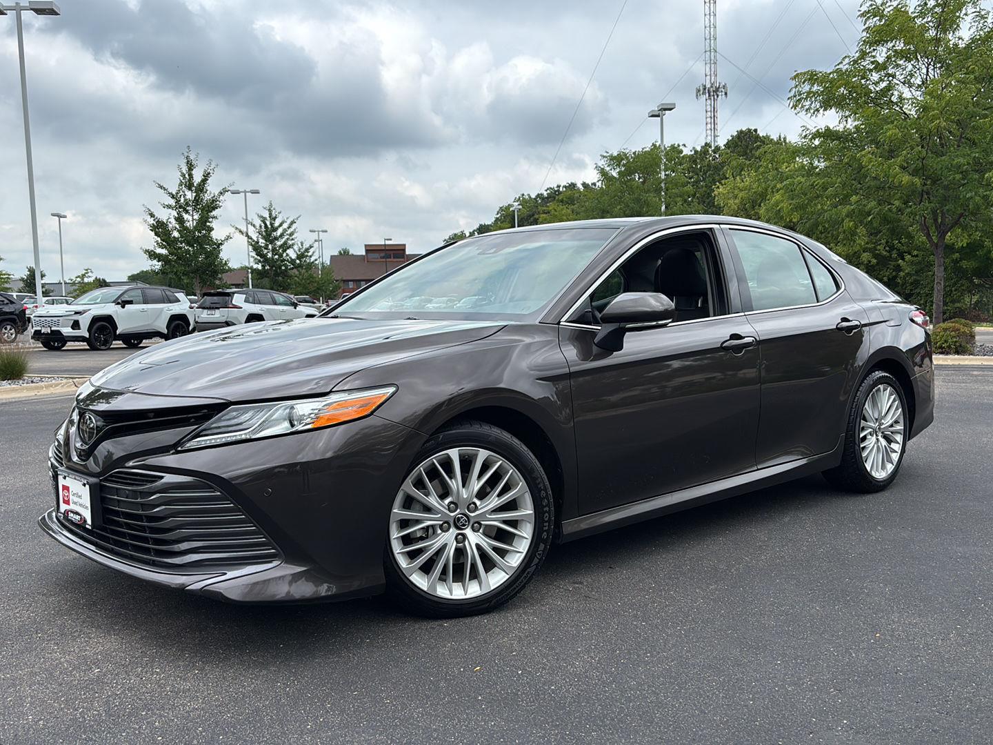 Brownstone 2018 Toyota Camry Sedan Front-Wheel Drive 8-Speed Automatic