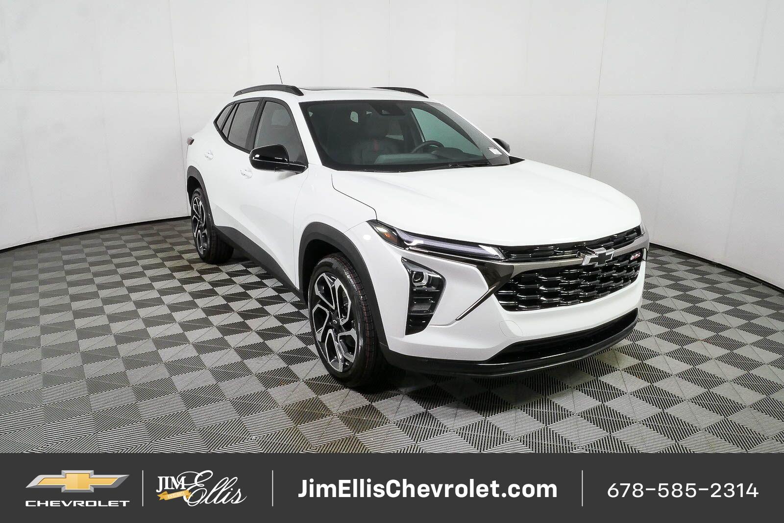 Summit White 2026 Chevrolet Trax SUV / Crossover Front-Wheel Drive 6-Speed Automatic