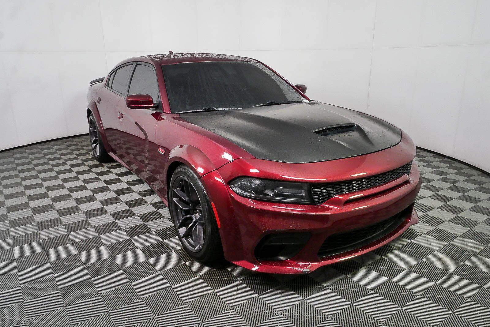 Octane Red Pearlcoat 2020 Dodge Charger Sedan Rear-Wheel Drive 8-Speed Automatic