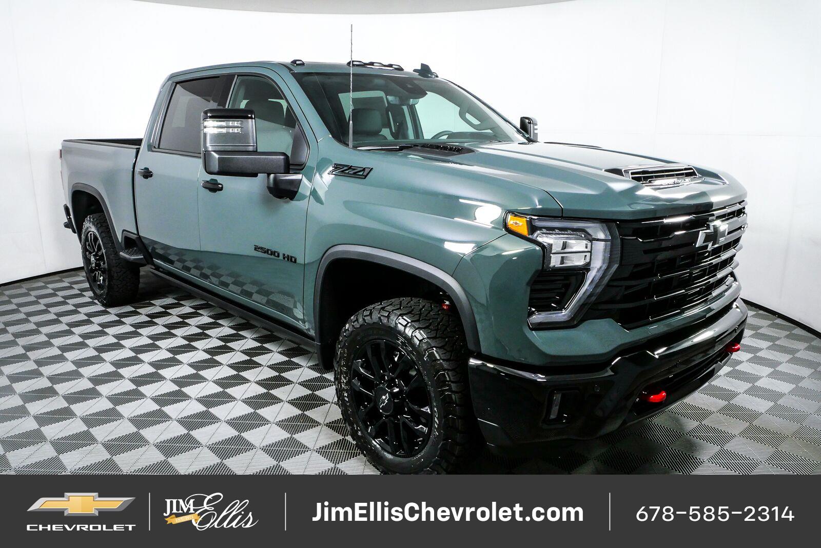 Cypress Gray 2026 Chevrolet Silverado 2500HD Pickup Truck Four-Wheel Drive Automatic