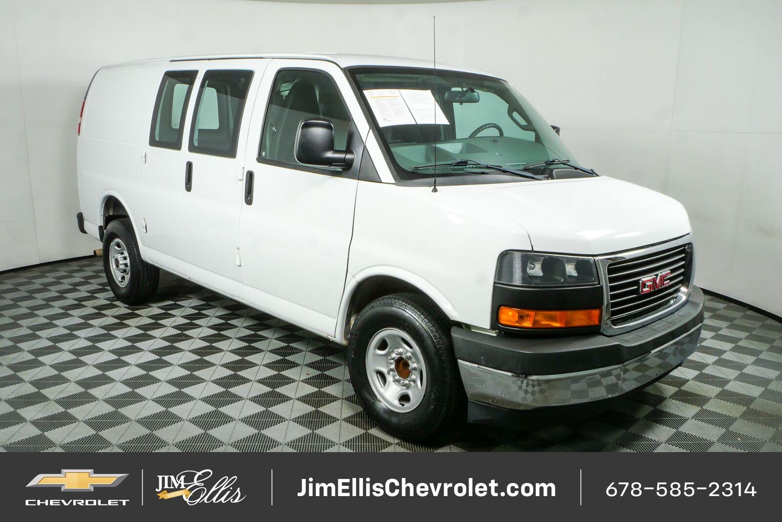 Summit White 2018 GMC Savana Cargo Van Rear-Wheel Drive 8-Speed Automatic