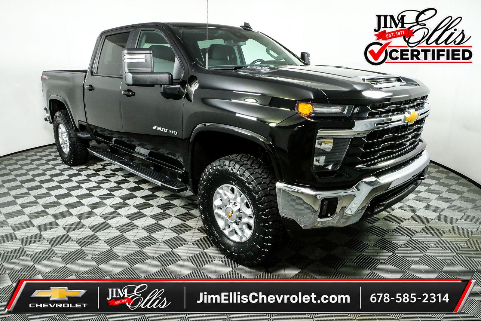 Black 2025 Chevrolet Silverado 2500HD Pickup Truck Four-Wheel Drive Automatic