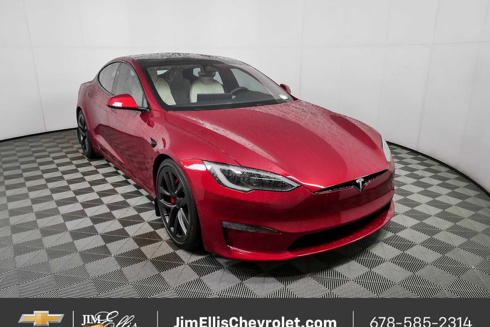 ULTRA RED 2023 Tesla Model S Sedan All-Wheel Drive 1-Speed Automatic