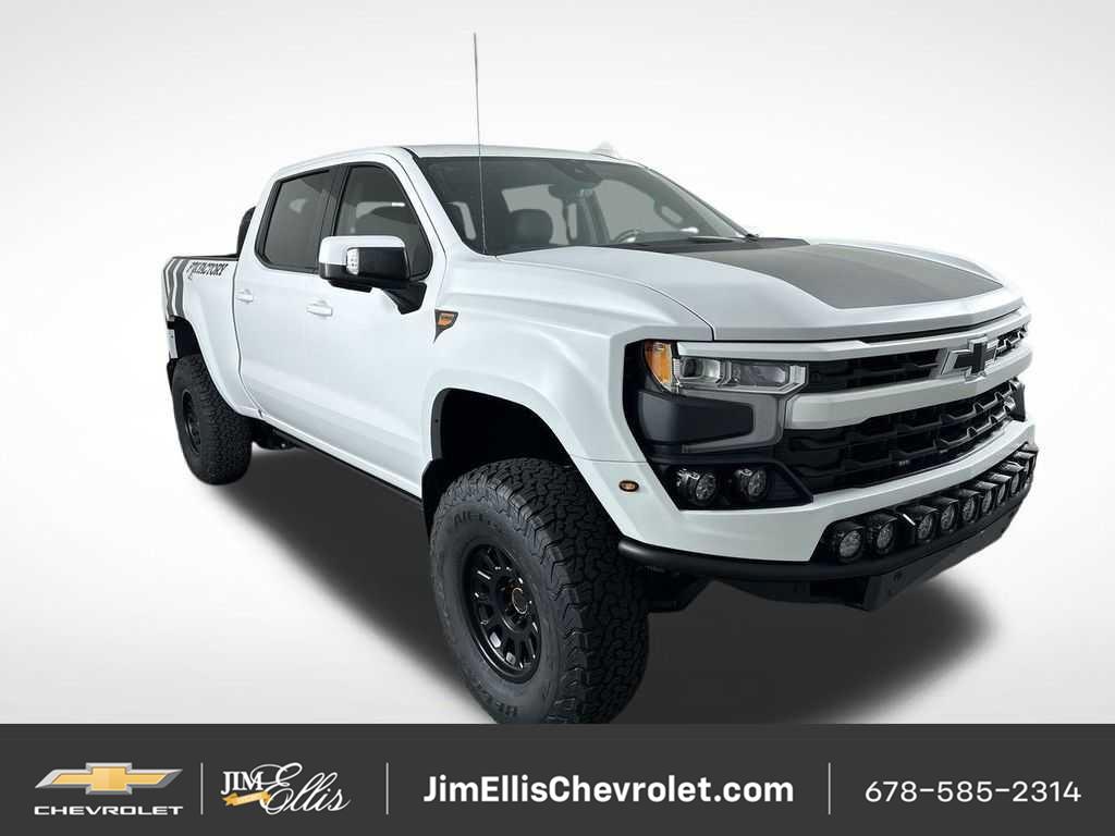 Summit White 2025 Chevrolet Silverado 1500 Pickup Truck Four-Wheel Drive Automatic