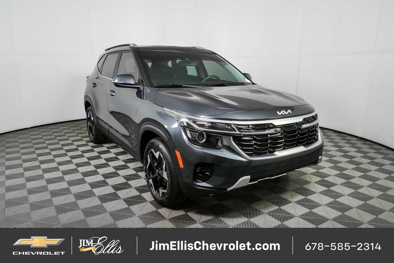 Gravity Gray 2025 Kia Seltos SUV / Crossover Front-Wheel Drive Continuously Variable Transmission