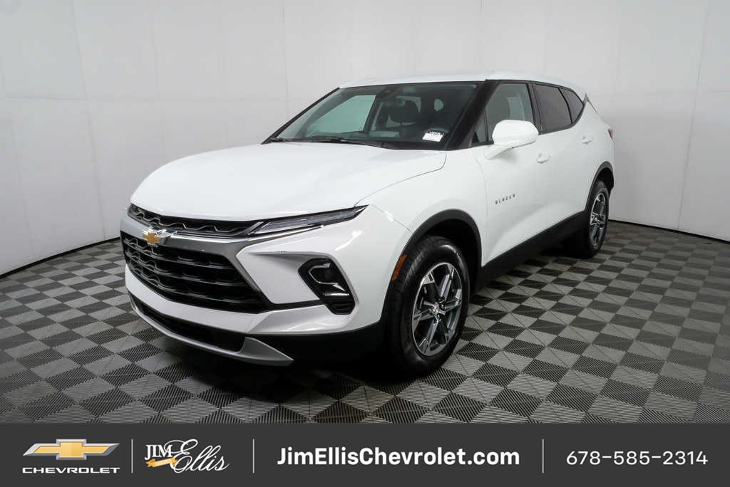 Summit White 2025 Chevrolet Blazer SUV / Crossover 9-Speed Automatic