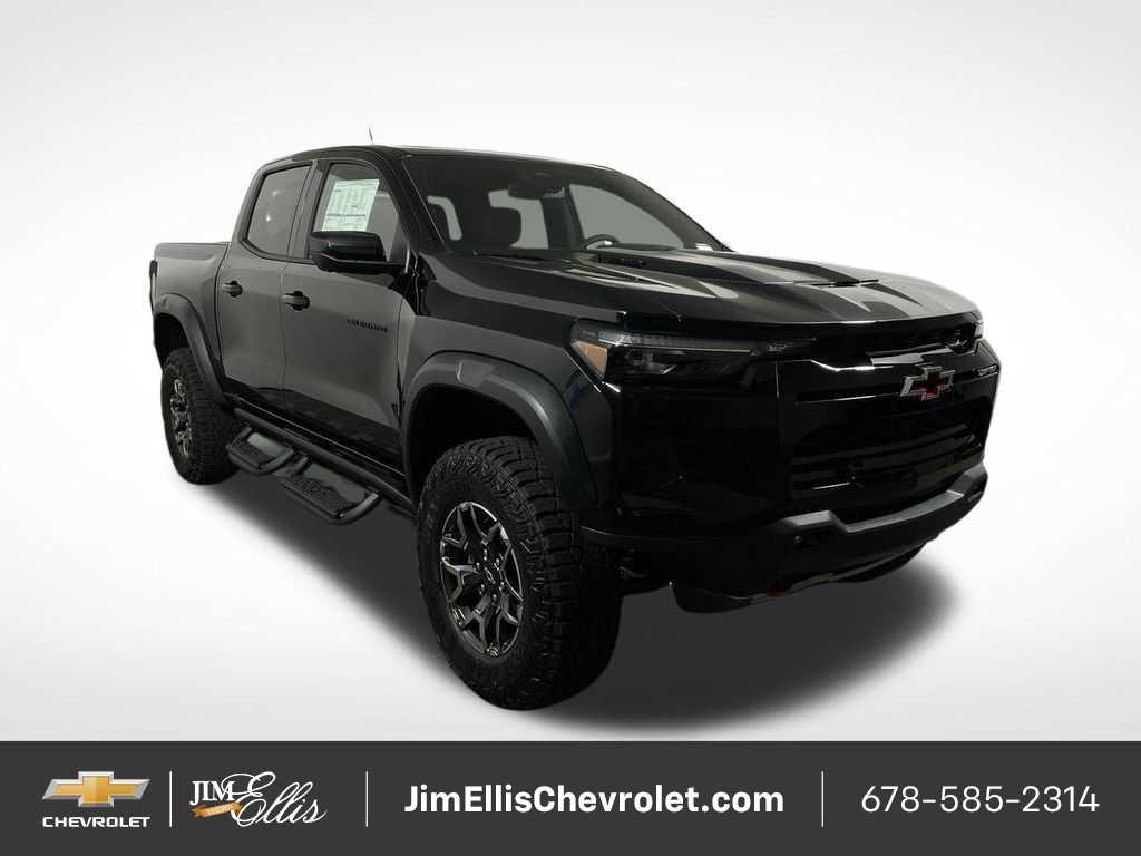 Black 2026 Chevrolet Colorado Pickup Truck Four-Wheel Drive 8-Speed Automatic