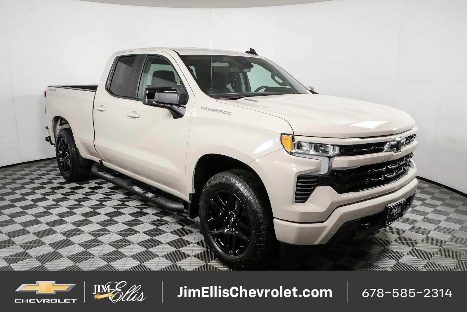 White Sands 2026 Chevrolet Silverado 1500 Pickup Truck Four-Wheel Drive 8-Speed Automatic