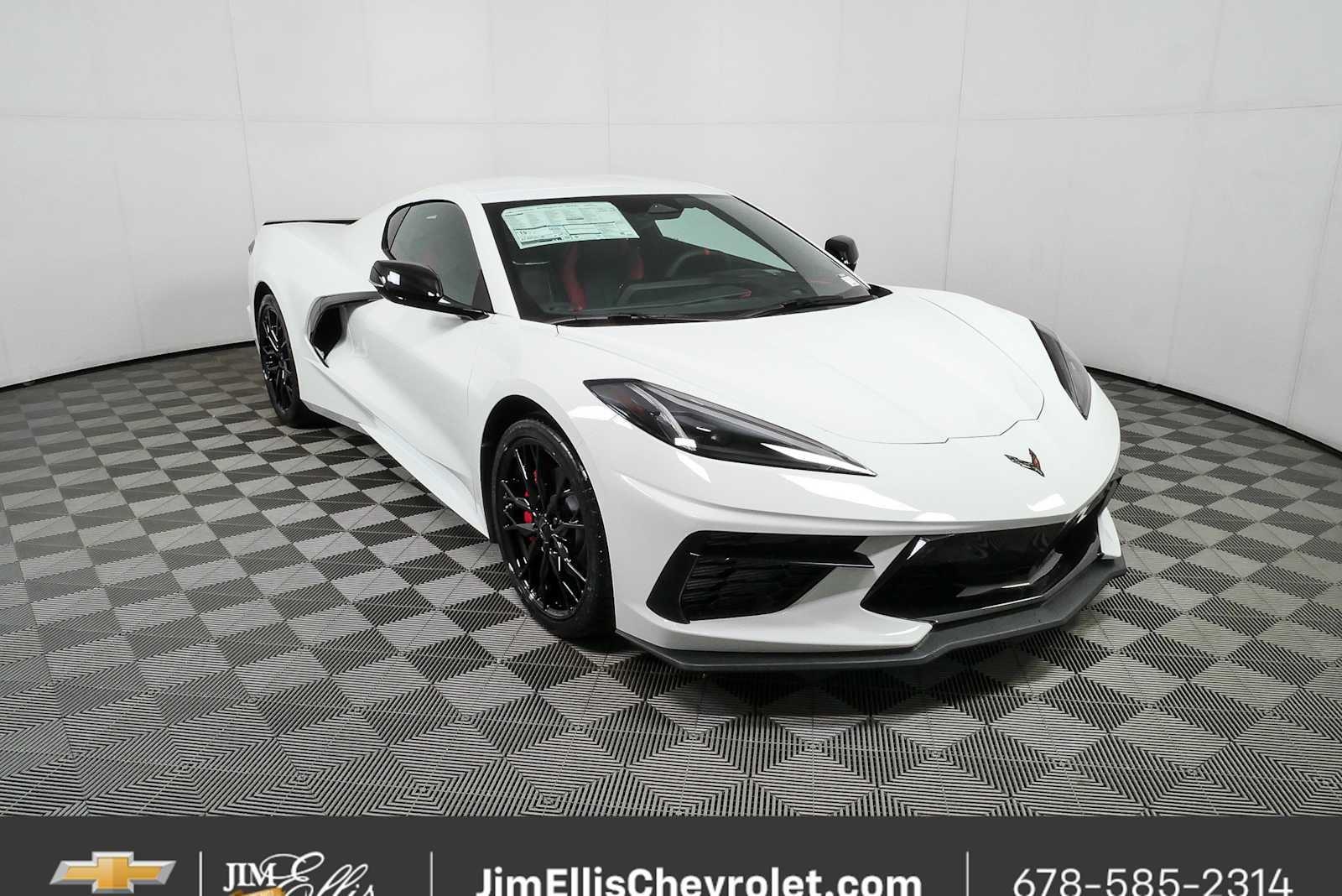 Arctic White 2026 Chevrolet Corvette Coupe Rear-Wheel Drive 8-Speed Dual Clutch