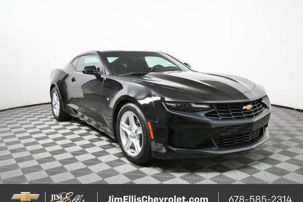 Black 2023 Chevrolet Camaro Coupe Rear-Wheel Drive 6-Speed Manual