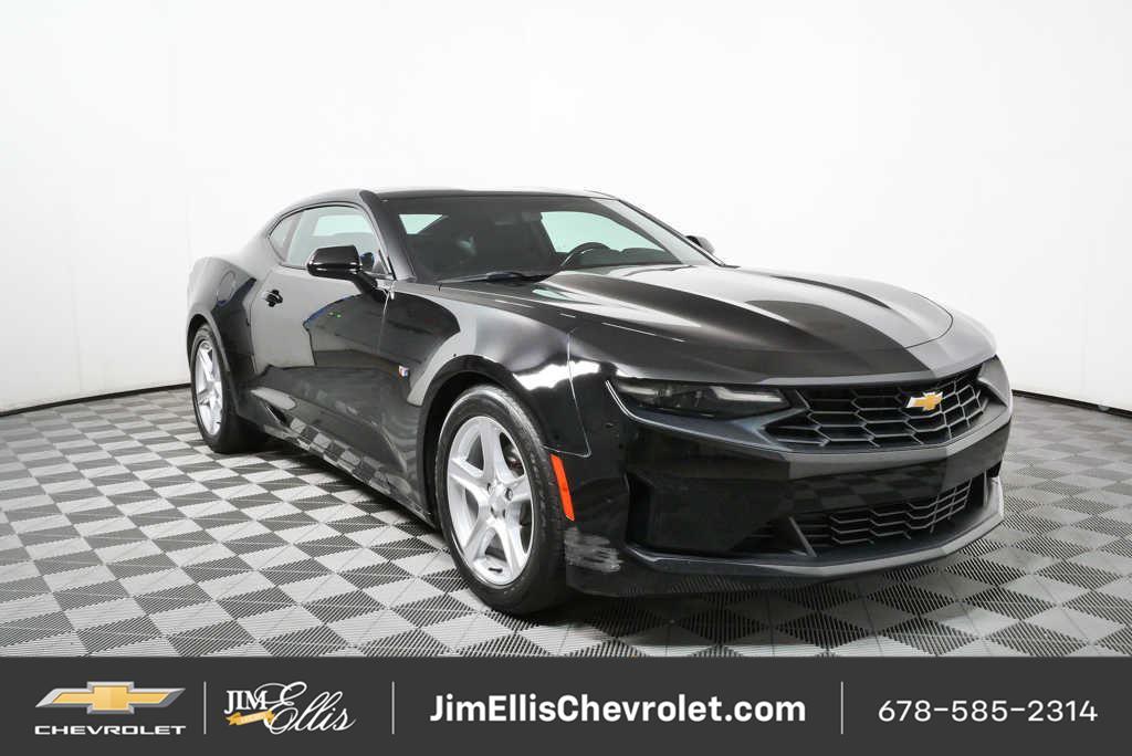Black 2023 Chevrolet Camaro Coupe Rear-Wheel Drive 6-Speed Manual