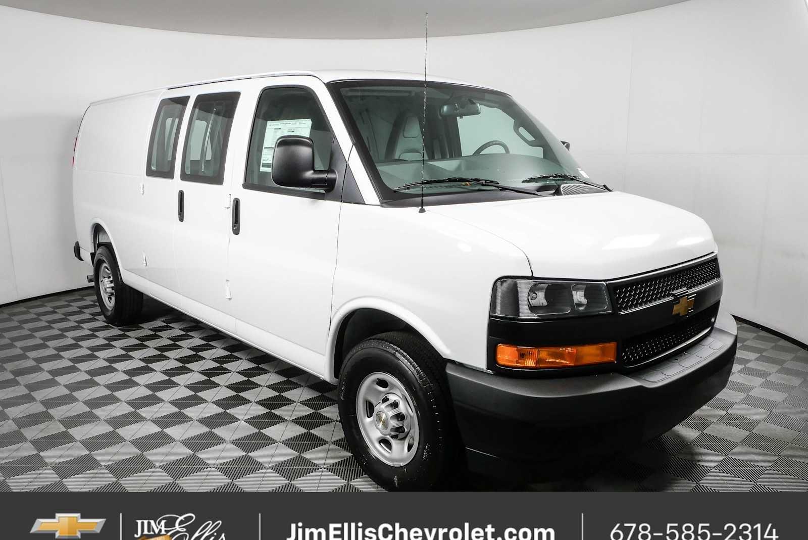 Summit White 2026 Chevrolet Express Cargo Van Rear-Wheel Drive 8-Speed Automatic