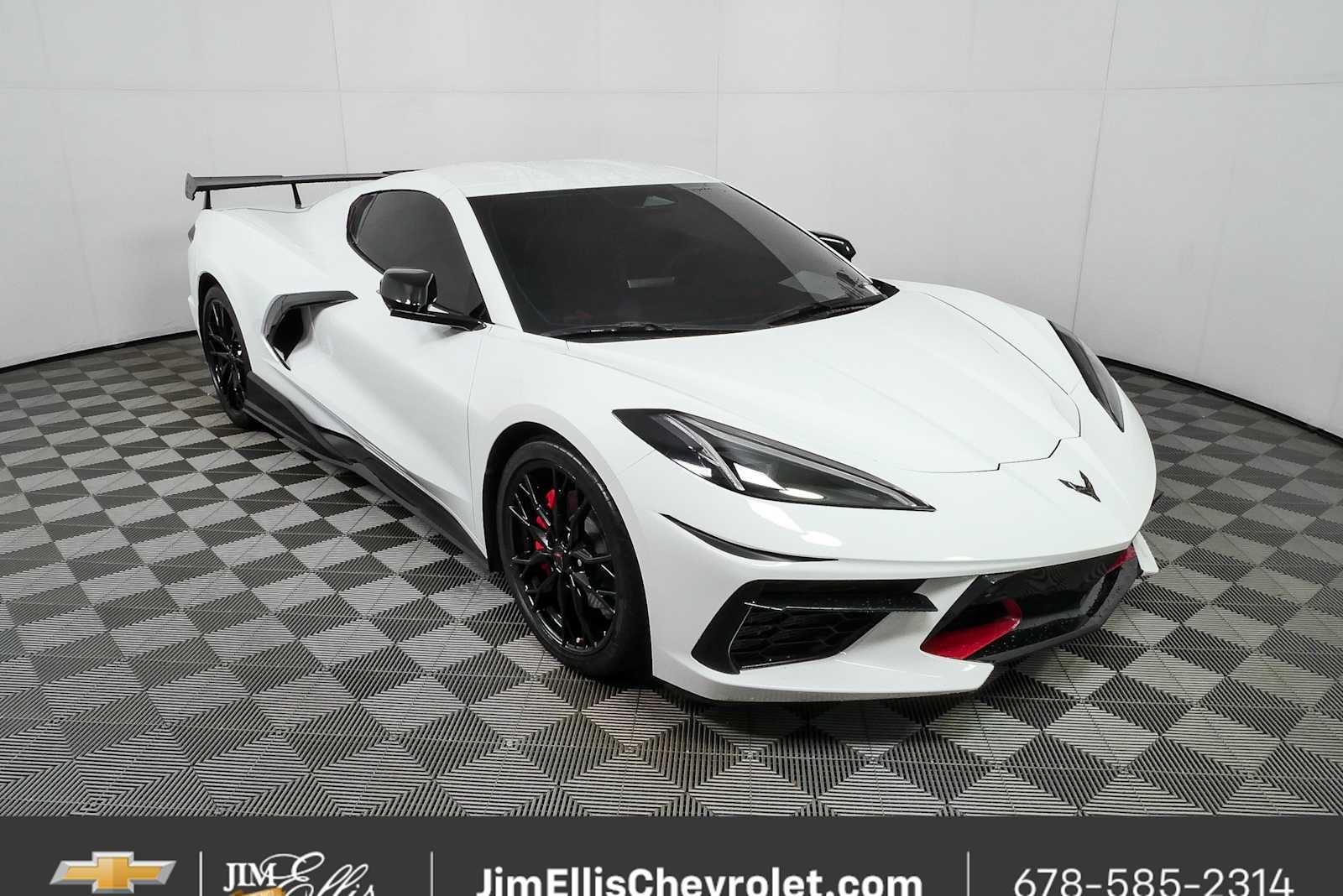 Arctic White 2024 Chevrolet Corvette Coupe Rear-Wheel Drive 8-Speed Dual Clutch