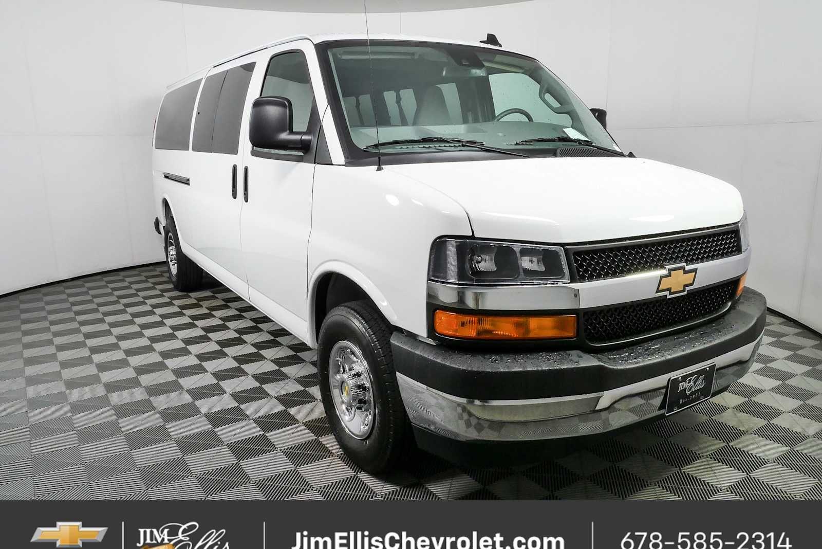 Summit White 2025 Chevrolet Express Van Rear-Wheel Drive 8-Speed Automatic