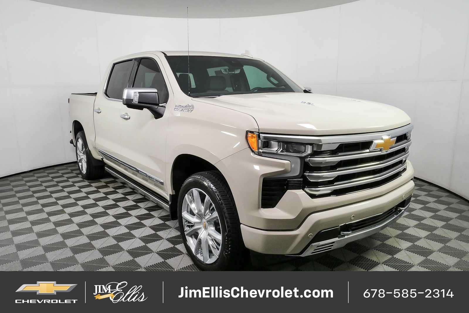 White Sands 2026 Chevrolet Silverado 1500 Pickup Truck Four-Wheel Drive Automatic