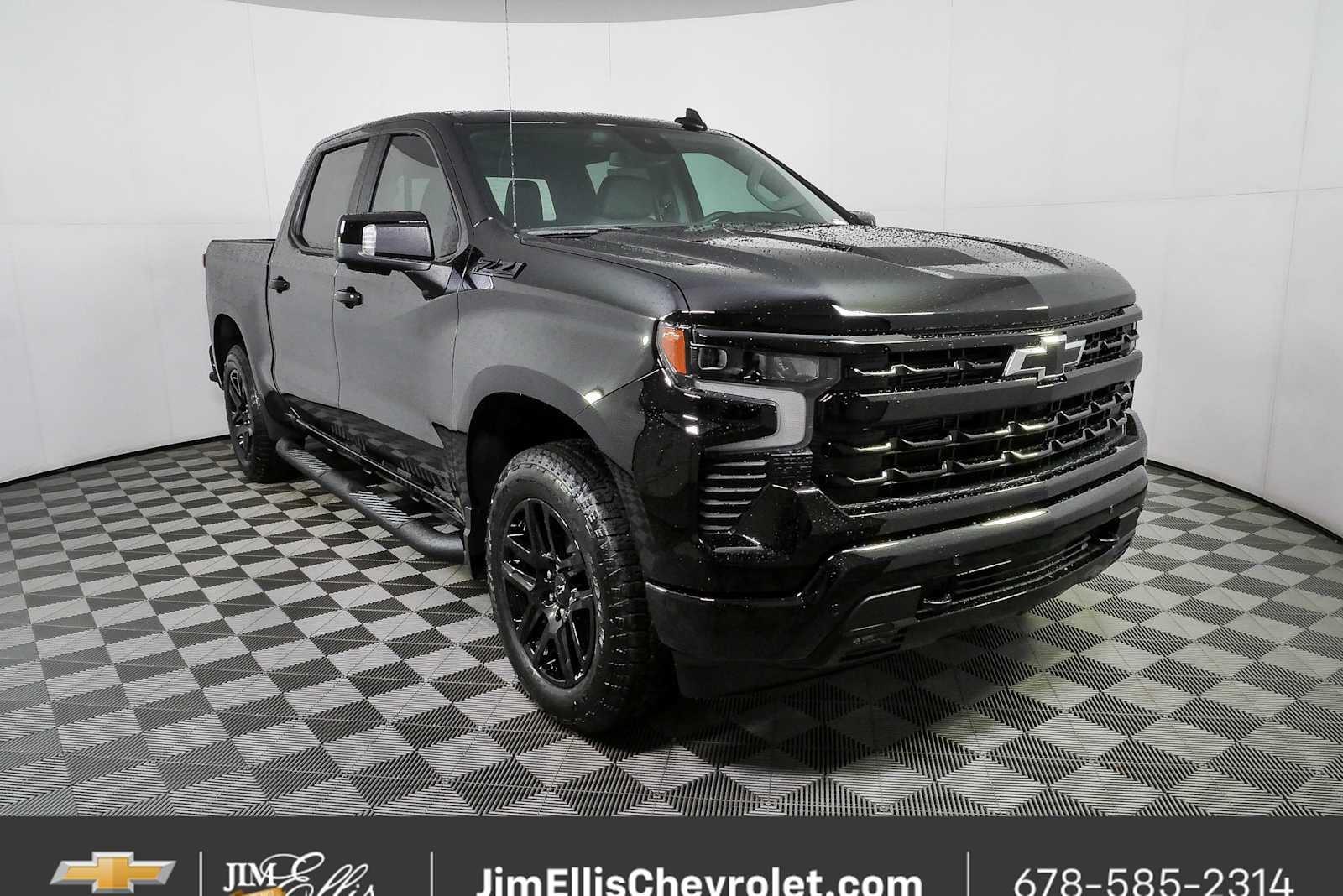 Black 2026 Chevrolet Silverado 1500 Pickup Truck Four-Wheel Drive 8-Speed Automatic