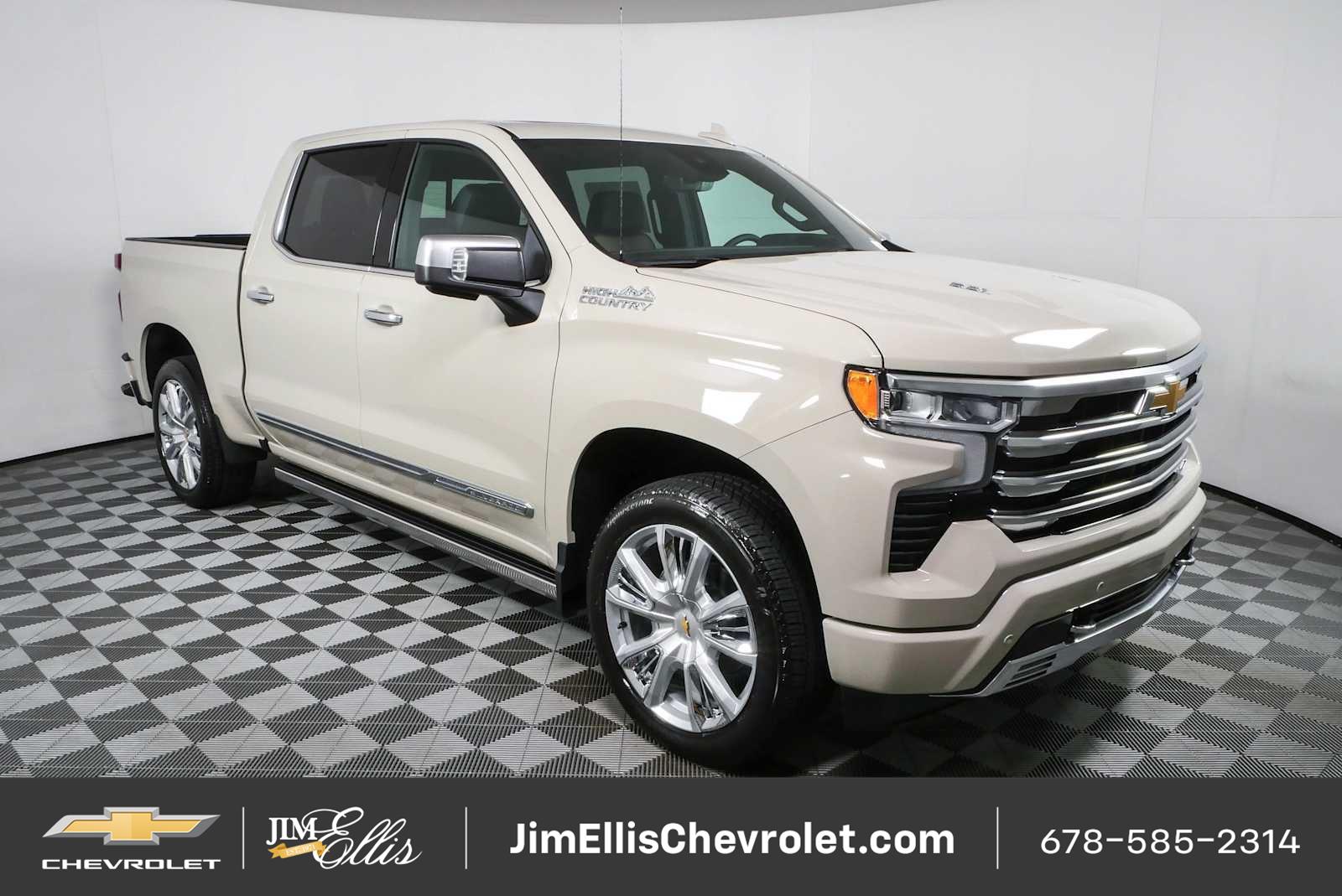 White Sands 2026 Chevrolet Silverado 1500 Pickup Truck Four-Wheel Drive Automatic