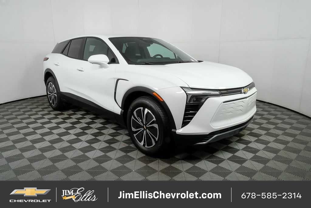 Summit White 2026 Chevrolet Blazer EV SUV / Crossover Front-Wheel Drive Automatic