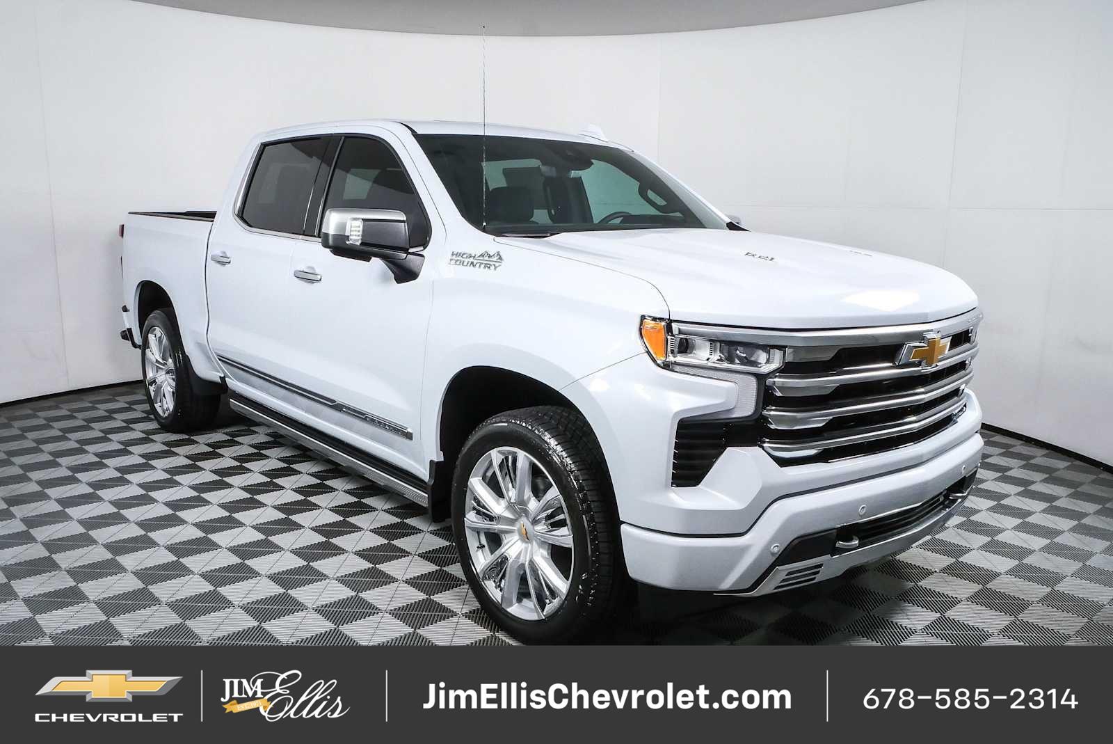 Polar White Tricoat 2026 Chevrolet Silverado 1500 Pickup Truck Four-Wheel Drive Automatic