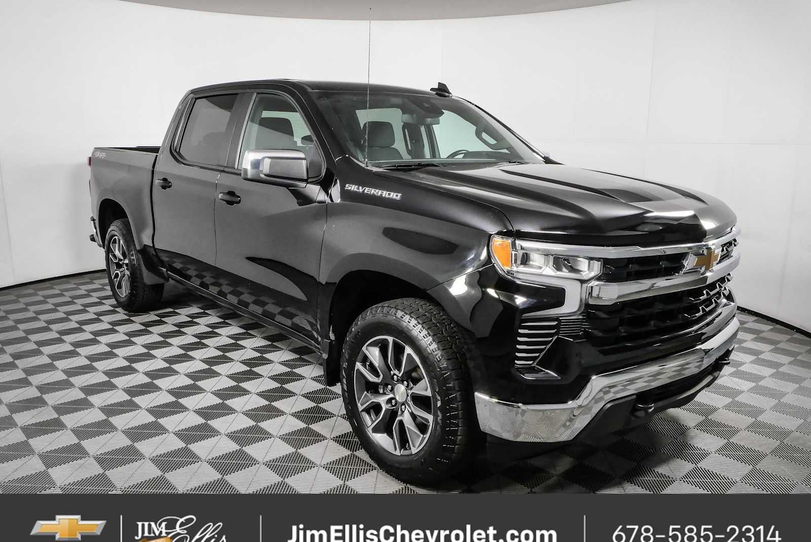 Black 2022 Chevrolet Silverado 1500 Pickup Truck Four-Wheel Drive 8-Speed Automatic