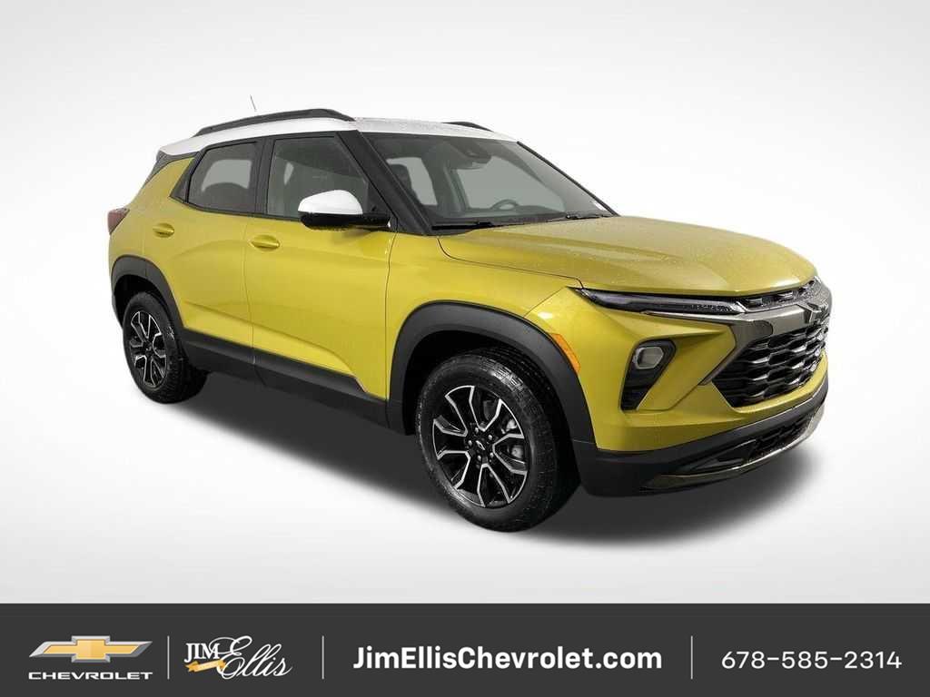 Nitro Yellow Metallic 2025 Chevrolet Trailblazer SUV / Crossover Four-Wheel Drive 9-Speed Automatic