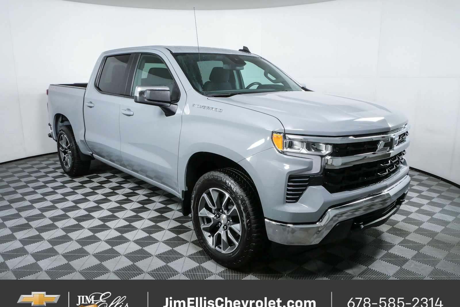 Slate Gray Metallic 2024 Chevrolet Silverado 1500 Pickup Truck Four-Wheel Drive 8-Speed Automatic