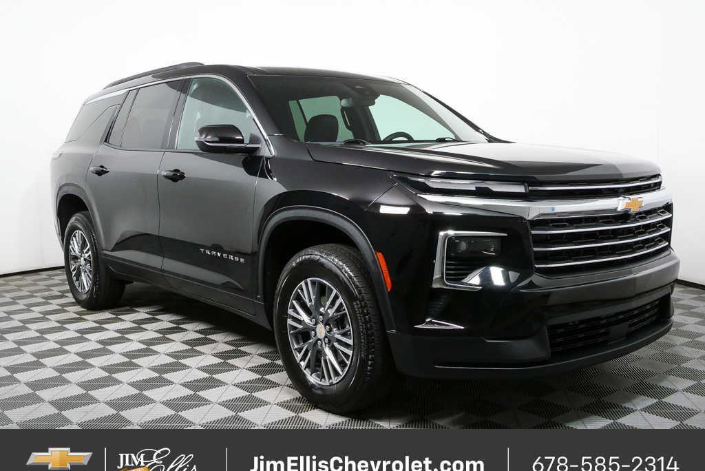 Mosaic Black Metallic 2025 Chevrolet Traverse SUV / Crossover Front-Wheel Drive 8-Speed Automatic