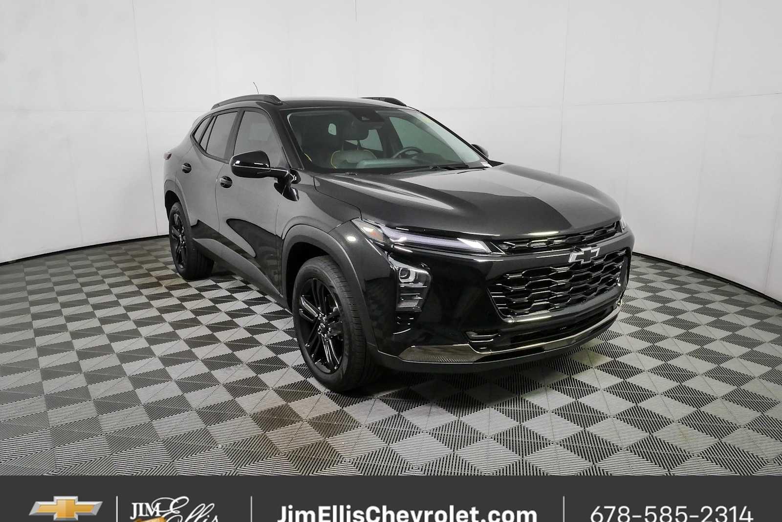 Mosaic Black Metallic 2025 Chevrolet Trax SUV / Crossover Front-Wheel Drive 6-Speed Automatic