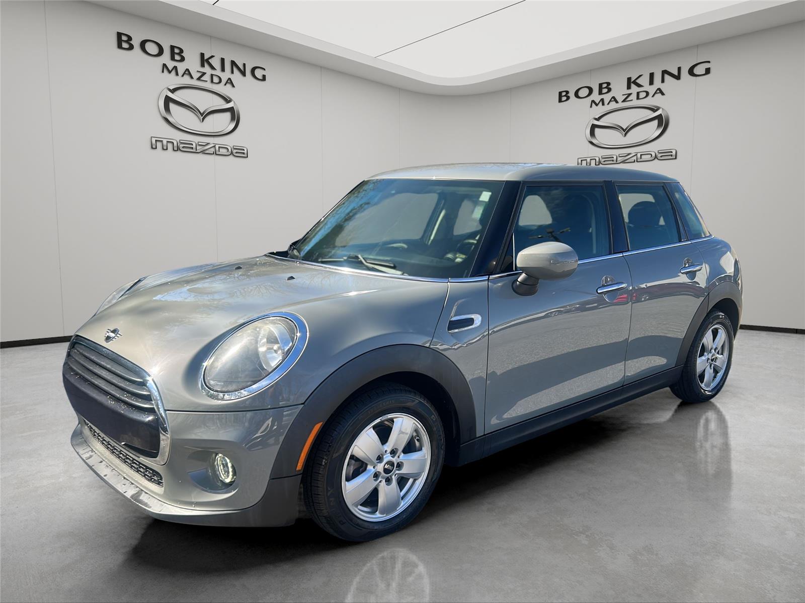 MINI Cooper 4-Door Hatchback FWD