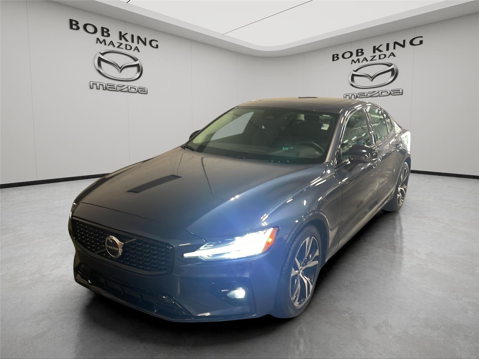  2024 Volvo S60 Sedan Front-Wheel Drive Automatic