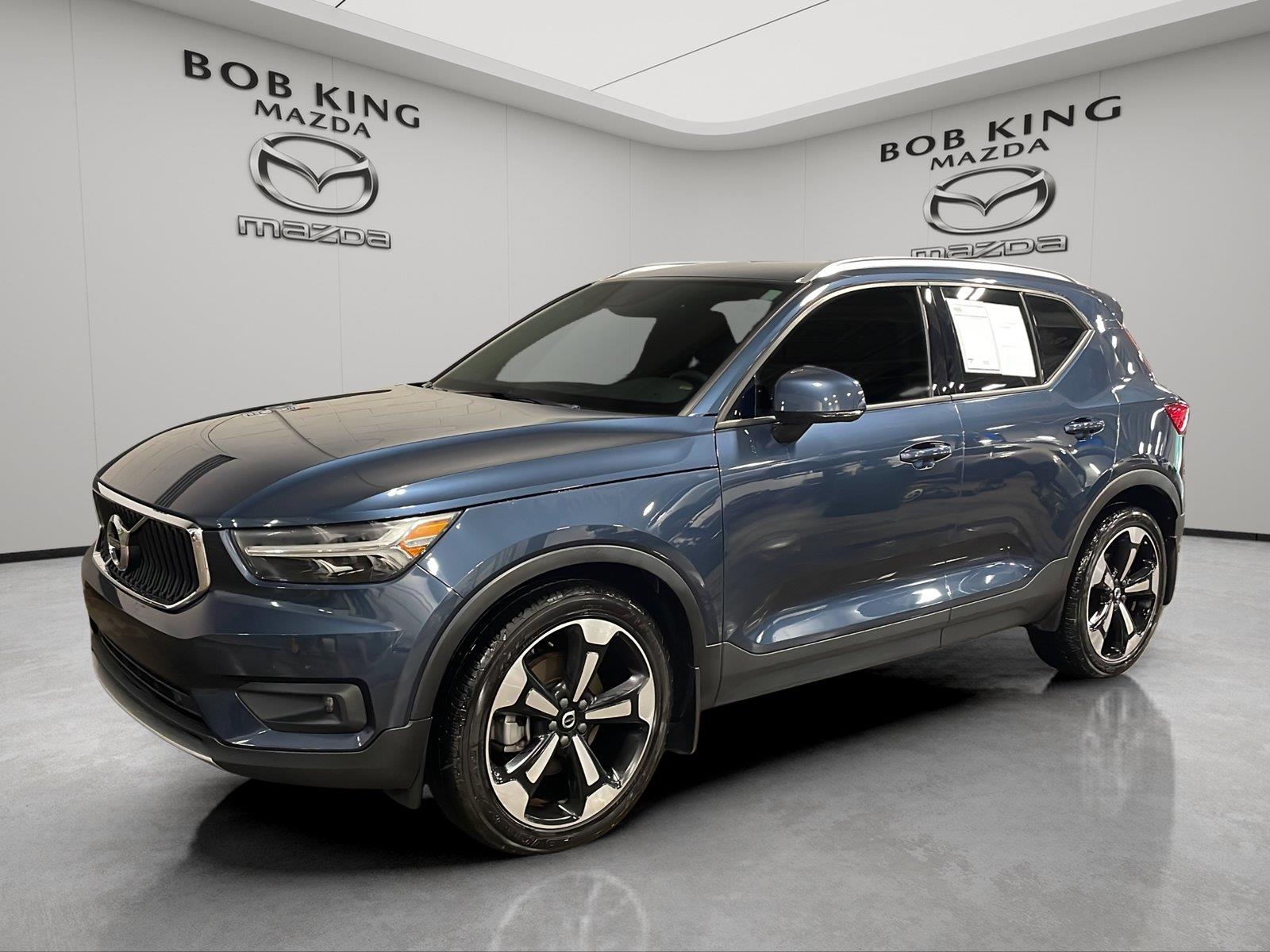 2021 Volvo XC40 T5 Momentum AWD