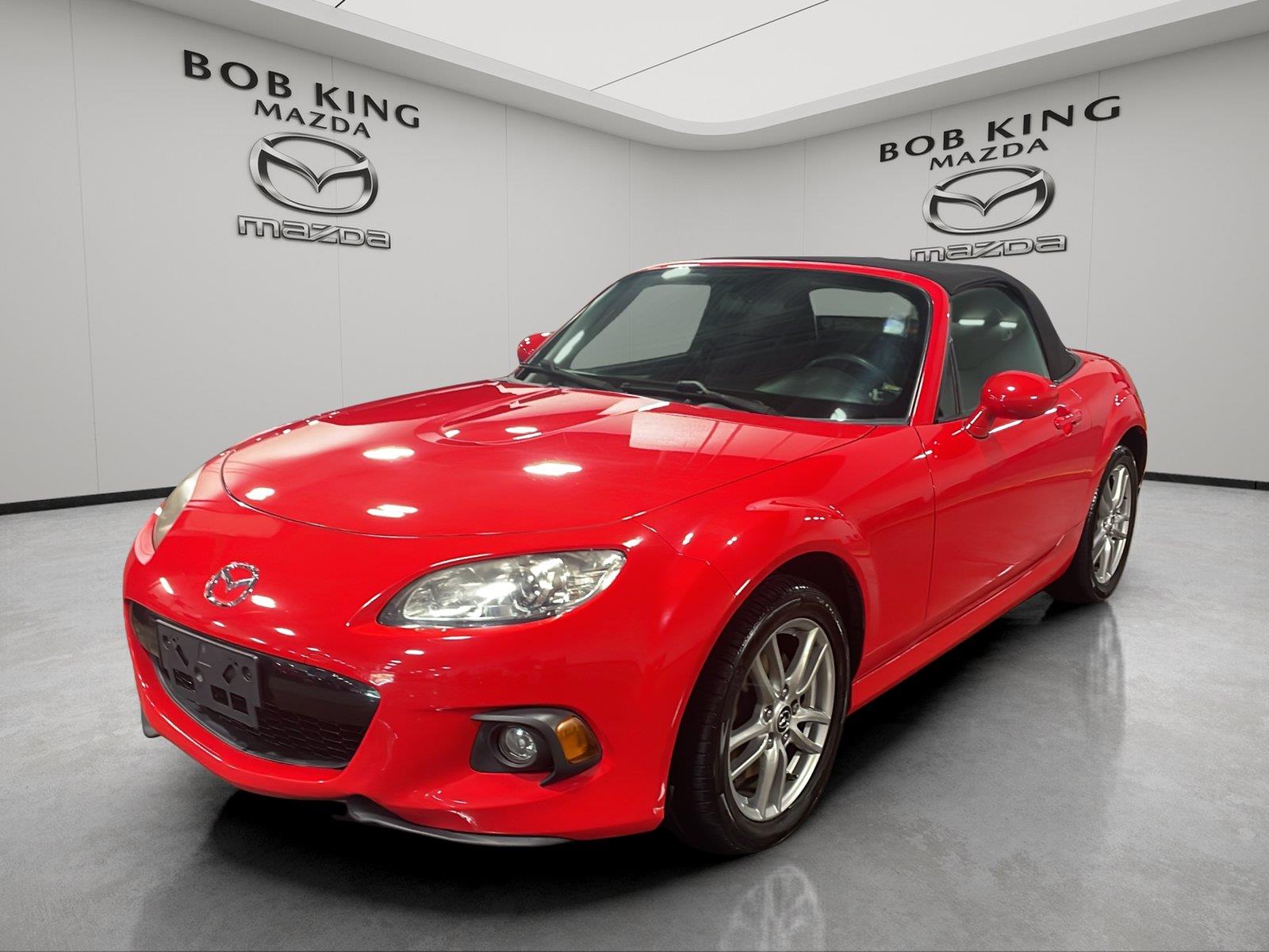 True Red 2014 Mazda MX-5 Miata Convertible Rear-Wheel Drive Manual