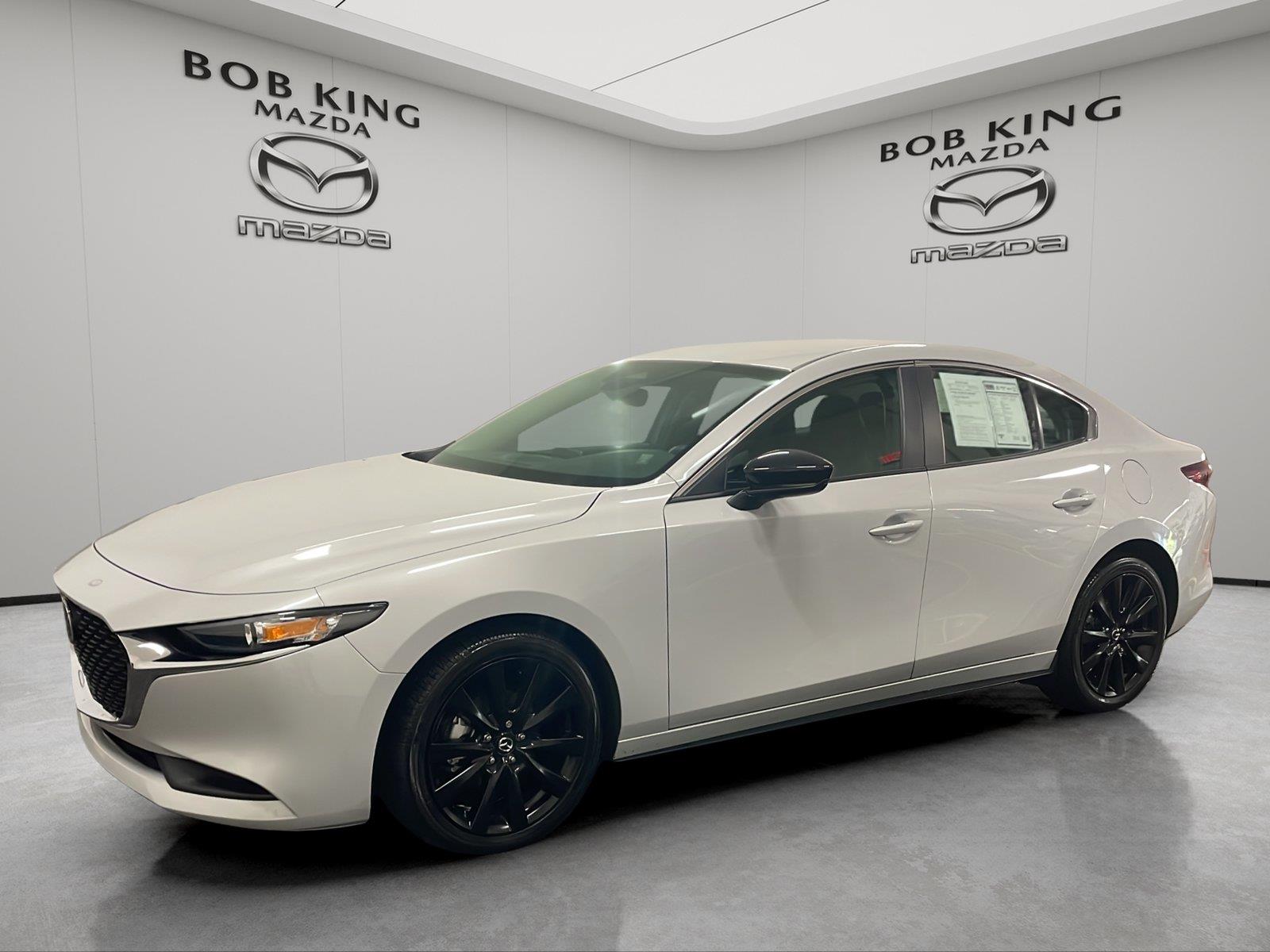 Ceramic Metallic 2025 Mazda MAZDA3 Sedan Front-Wheel Drive Automatic