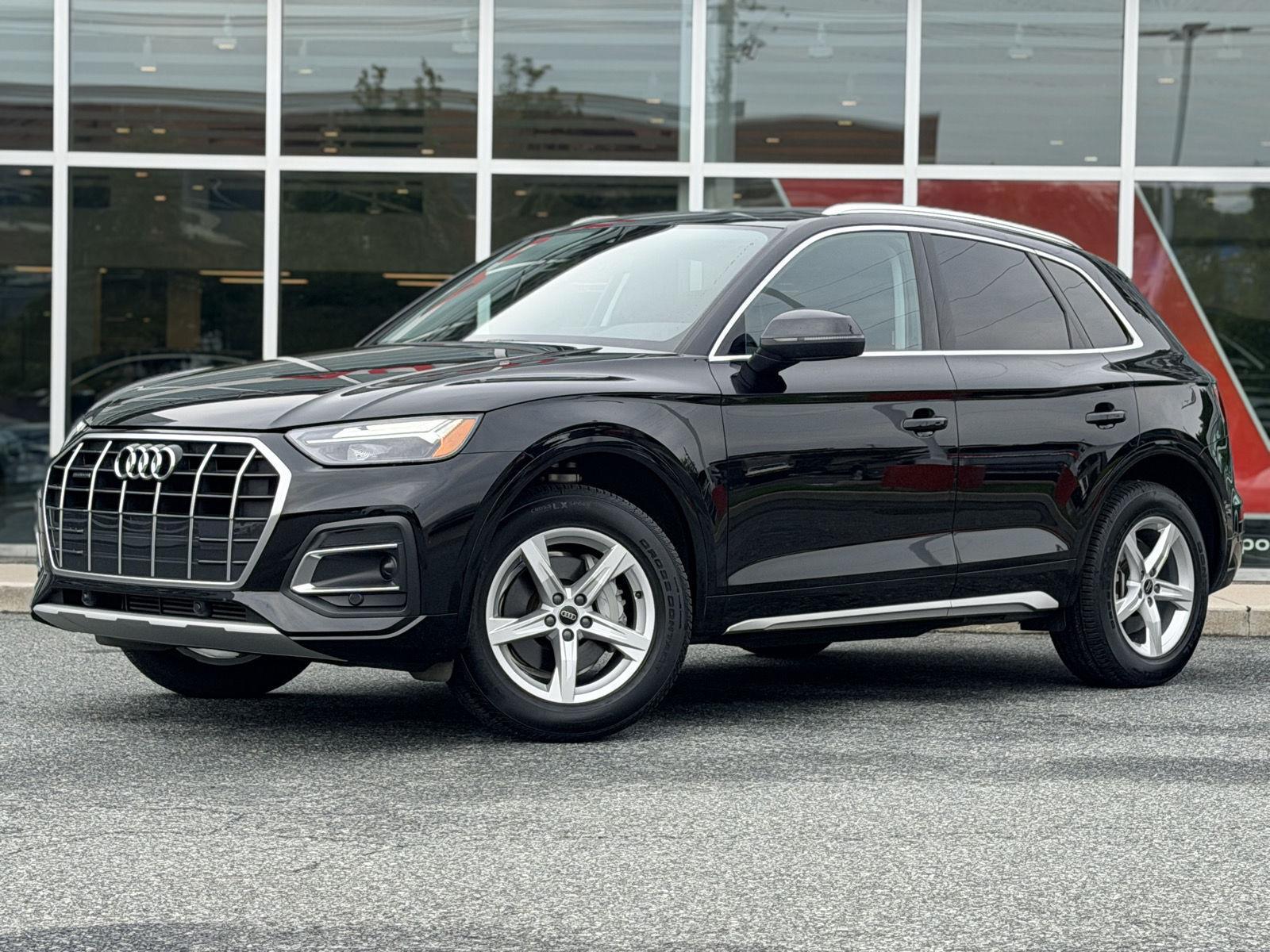 Mythos Black Metallic 2024 Audi Q5 SUV / Crossover All-Wheel Drive Automatic