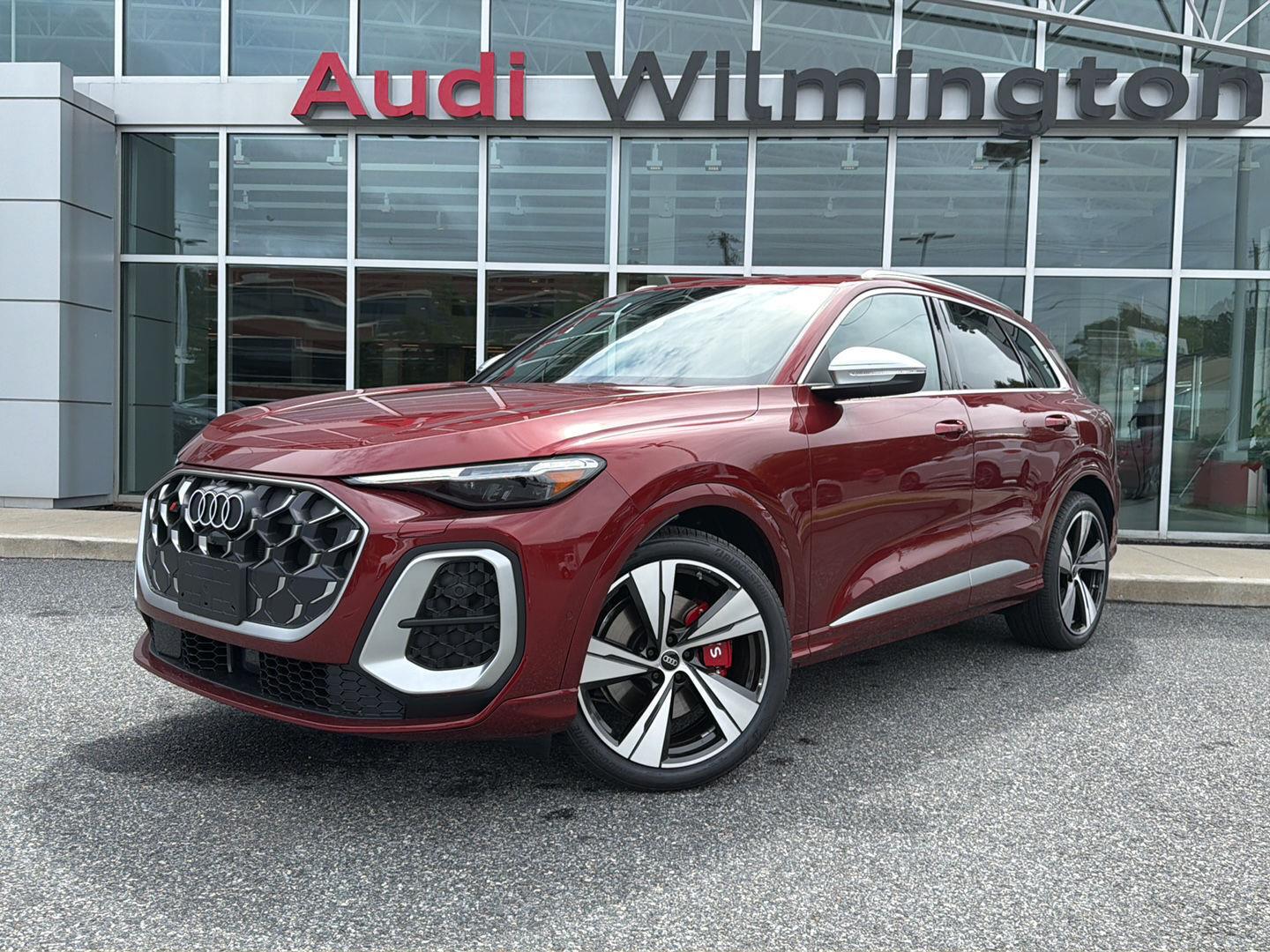 Grenadine Red Metallic 2026 Audi SQ5 SUV / Crossover All-Wheel Drive