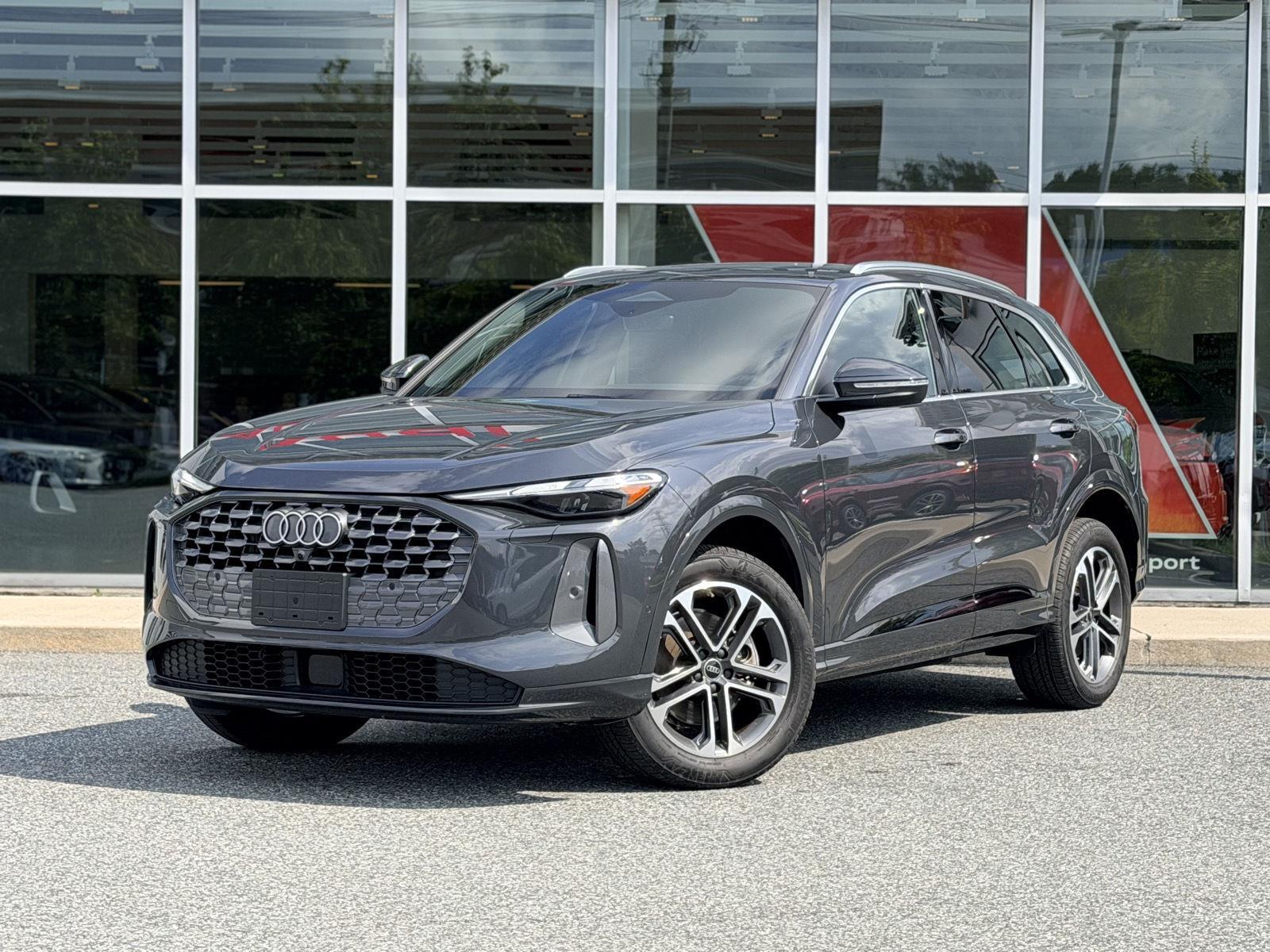 Tambora Gray Metallic 2025 Audi Q5 SUV / Crossover All-Wheel Drive Automatic